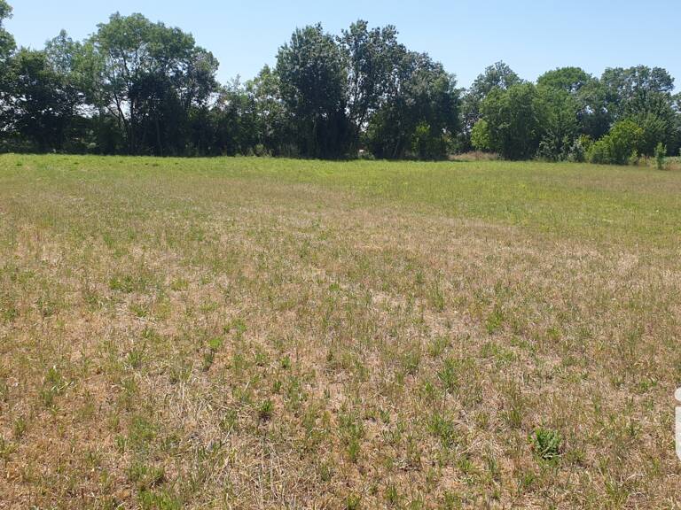 Vente Terrain 5 685 m&sup2; — photo 1