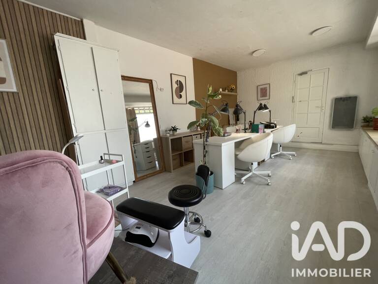 Vente Boutique/Local commercial 50 m&sup2; — photo 1