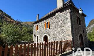 Maison 4 Pièces 105 m² à vendre à Urdos (64490)