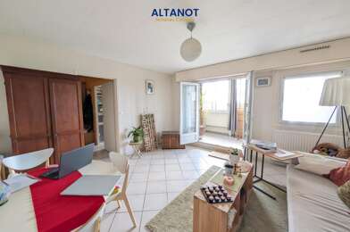 Appartement 5 pièces 167680 €