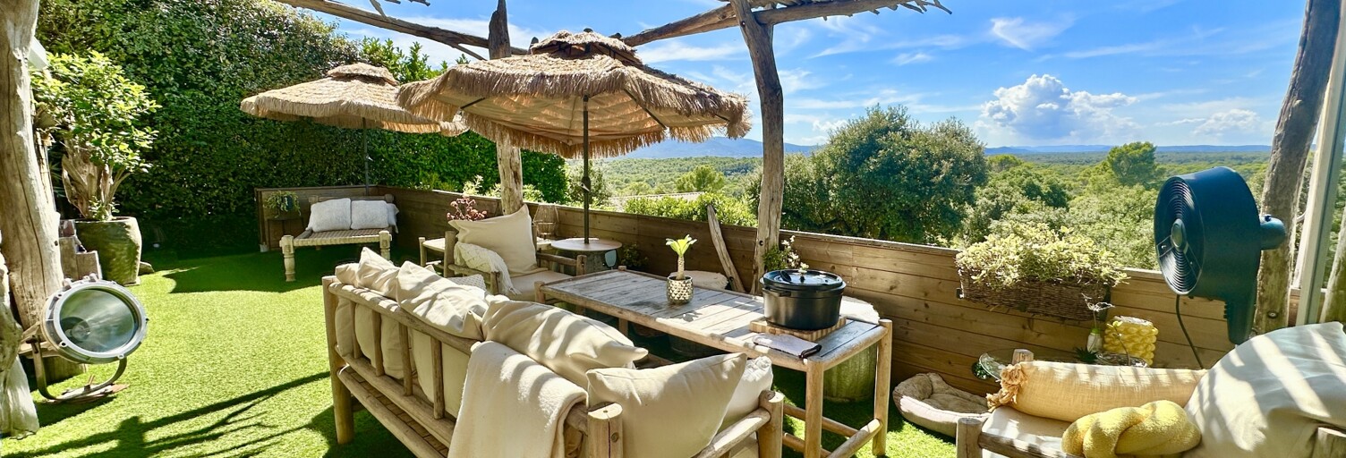 Terrain  200 m² à vendre à Fréjus (83600)
