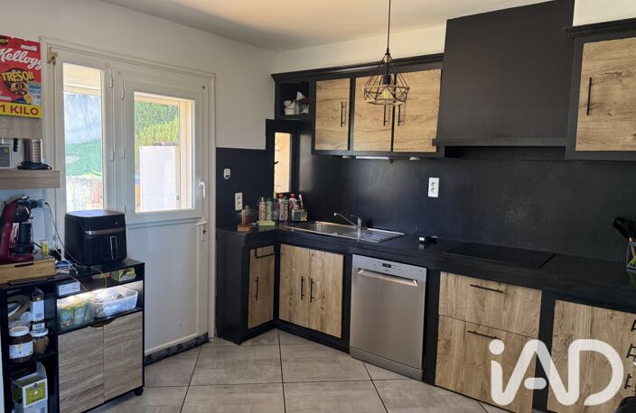 Vente Maison traditionnelle 7 pièces — photo 2