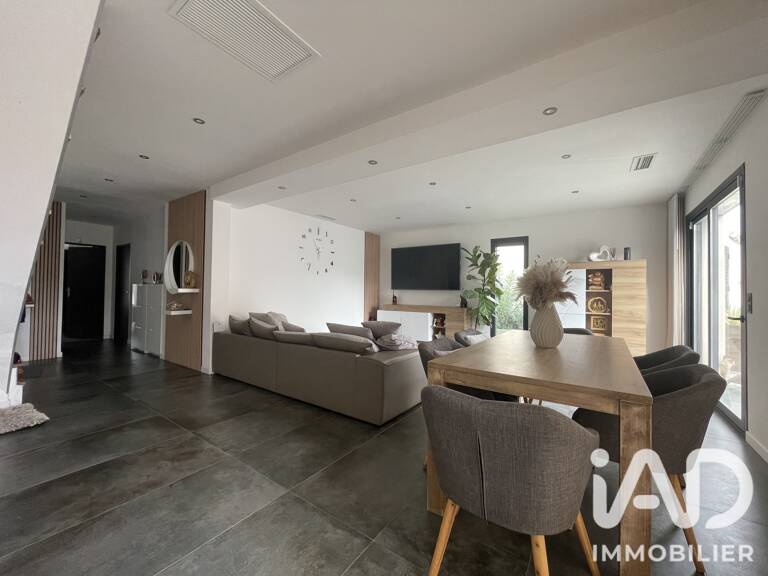Vente Maison/villa 4 pièces — photo 1