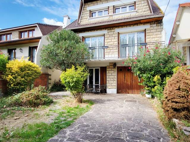 Vente Maison/villa 7 pièces — photo du bien