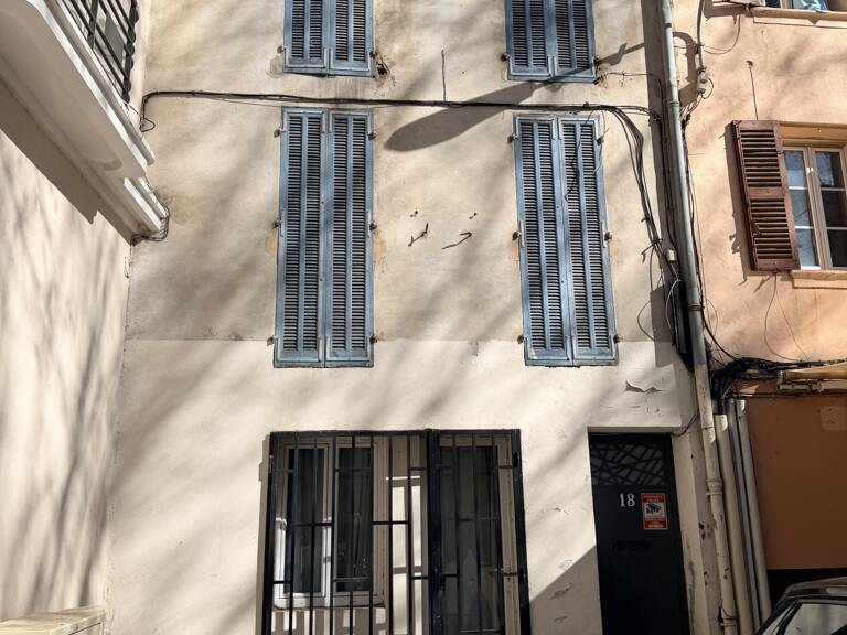 Vente Immeuble 120 m&sup2; — photo 1