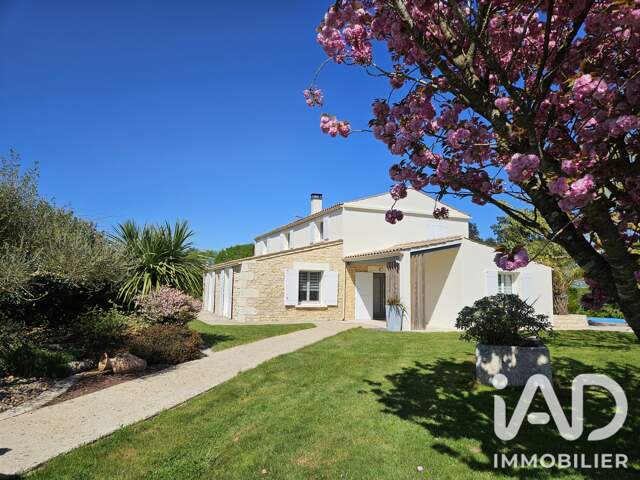 Vente Maison/villa 8 pièces — photo du bien