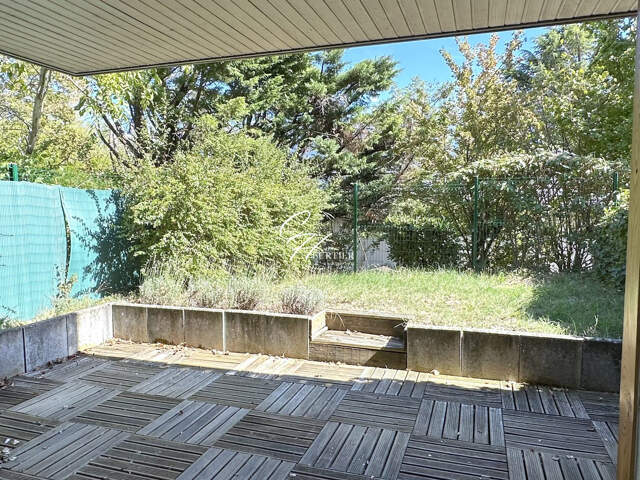 Saint Ismier - T3 + C de 62m² avec terrasse et jardinet — photo du bien