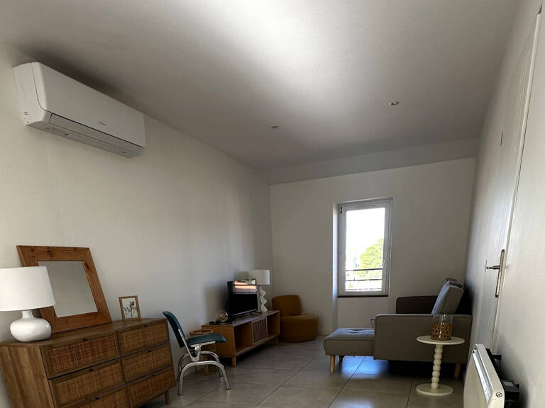 À Port-Vendres, grand appartement T2, dernier étage avec balcon — photo 1