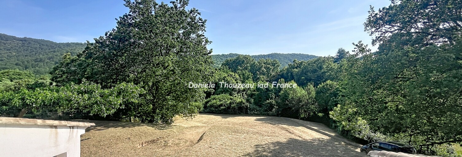 Maison 8 Pièces 167 m² à vendre à Collobrières (83610)