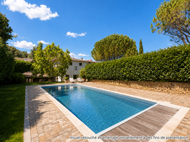 Maison - 297 m2 - 9 pièces — photo du bien