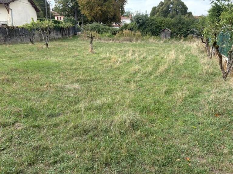 Terrain À Vendre — photo 1