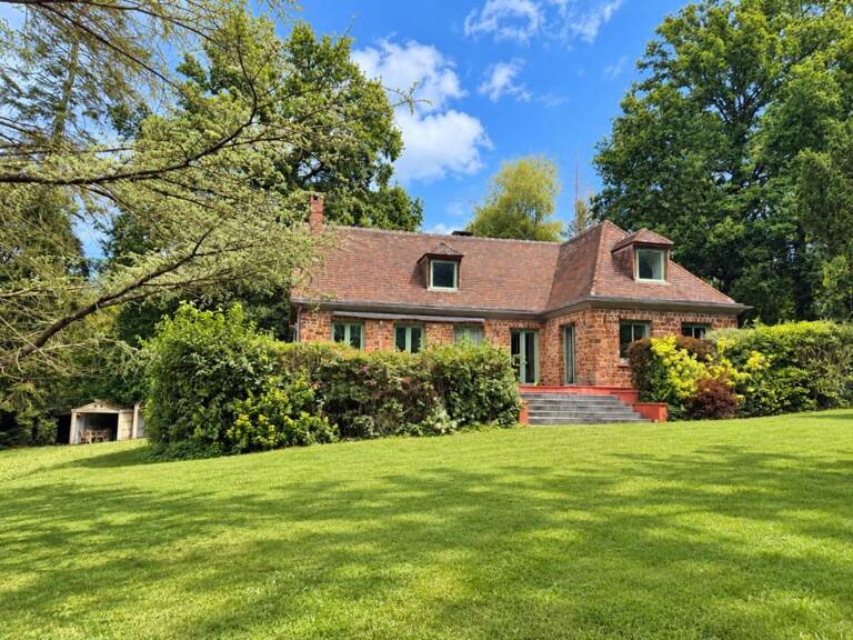 Maison d’architecte au cœur de Bernay – 5 chambres – Parc exceptionnel — photo 1