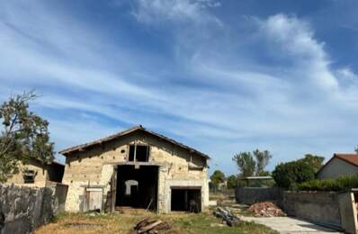 CHAMPEYROUX Grange de 200 m2 sur terrain de 950 m2 — photo du bien