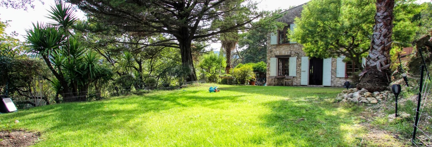 Maison 4 Pièces 135 m² à louer à La Turbie (06320)