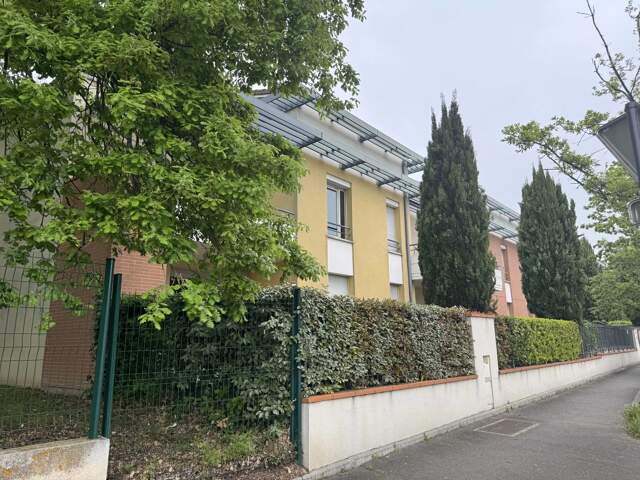 ST-EXUPERY - APPT. T2 Rdc terrasse + parking — photo du bien