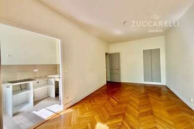 Appartement 2 pièces 1310 €