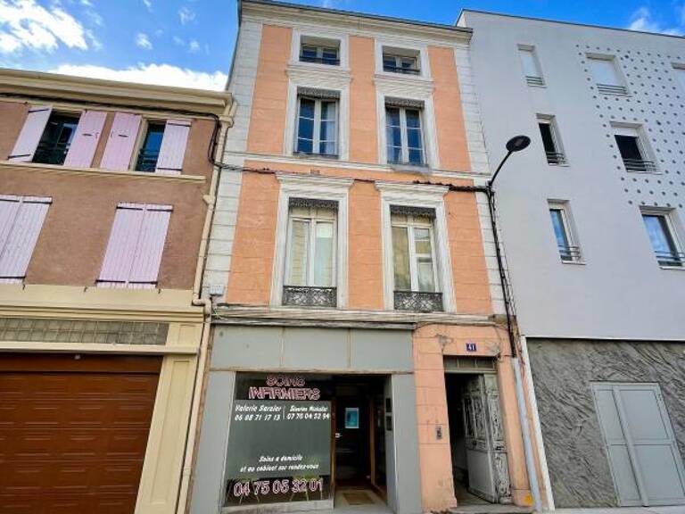 Bien Commercial À Vendre — photo 1