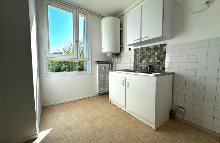 À vendre appartement T3bis avec cave et stationnement facile — photo 3
