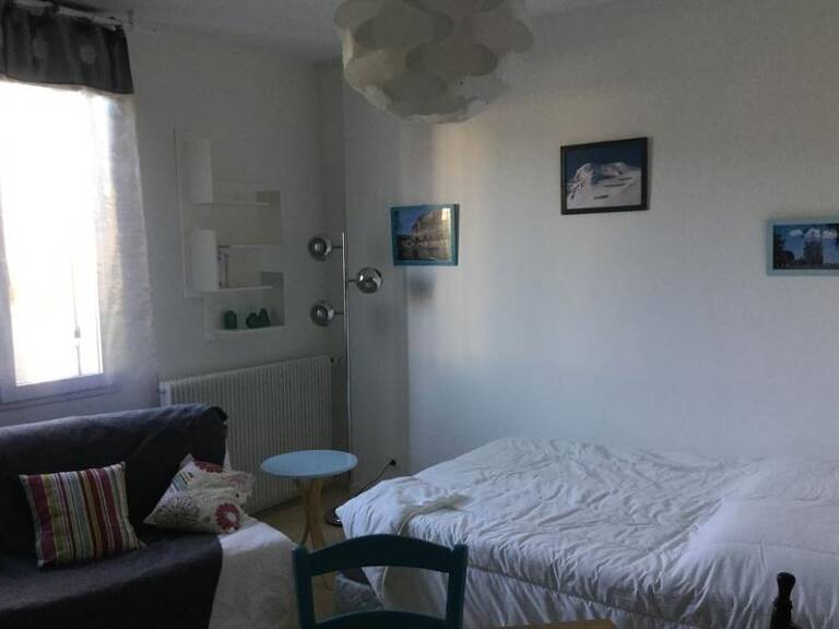 T1 — photo 1