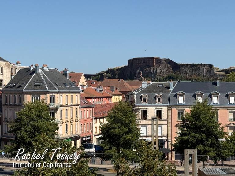Appartement  BELFORT - BEAU POTENTIEL POUR CE T4 TRAVERSANT de 94m² -  BALCON et GARAGE !! — photo 1