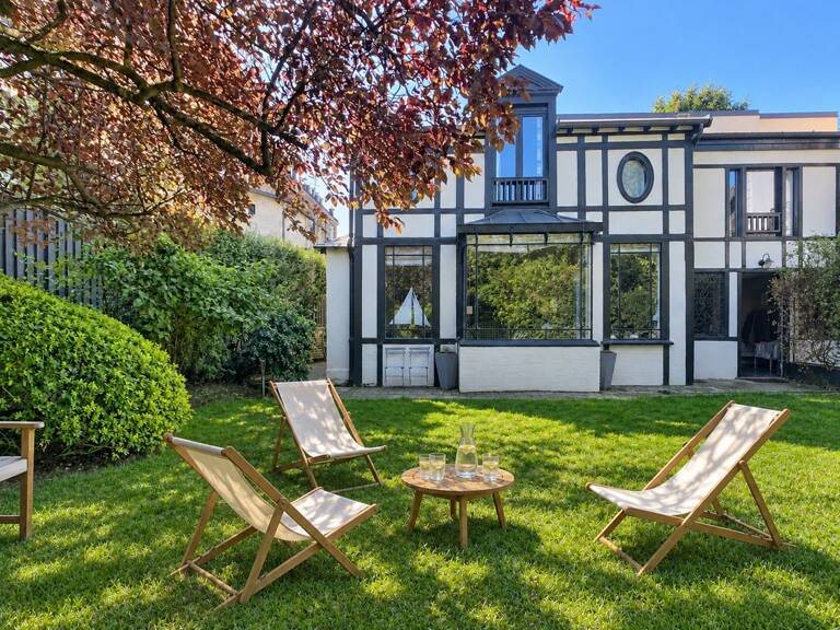 Maison à vendre 7 pièces VERSAILLES (78) — photo 1