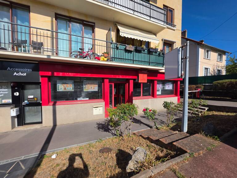 Local/bureau à louer RIS ORANGIS (91) — photo 1