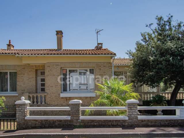 ROYAN – QUARTIER DE VALLIÈRES – MAISON FAMILIALE A QUELQUES PAS DE LA PLAGE — photo du bien