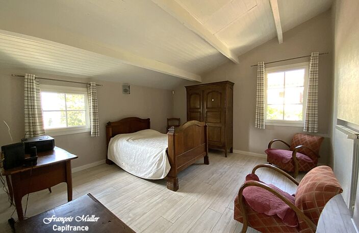 MANOSQUE – MAISON 7 PIÈCES – 163 M² – 5 CHAMBRES – PISCINE — photo 5