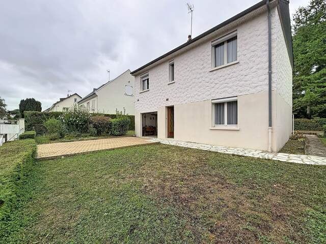 CHAMBRAY-LÈS-TOURS – FONTAINE BLANCHE – MAISON FAMILIALE À RÉINVENTER SUR PLUS DE 500 M² — photo du bien