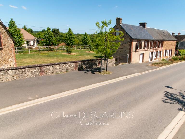Maison à rénover 5 pièces, avec dépendances ECHAUFFOUR (61) — photo 1