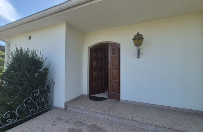 Maison à vendre 7 pièces Strasbourg sud - ICHTRATZHEIM (67) — photo 2