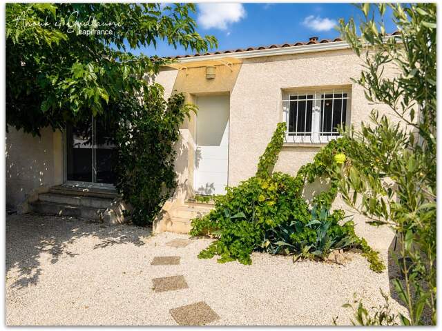 Exclusivité - Villa de plain-pied de 97m² pour 4 pièces avec jardin et garage - proche MEZE (34140) — photo du bien