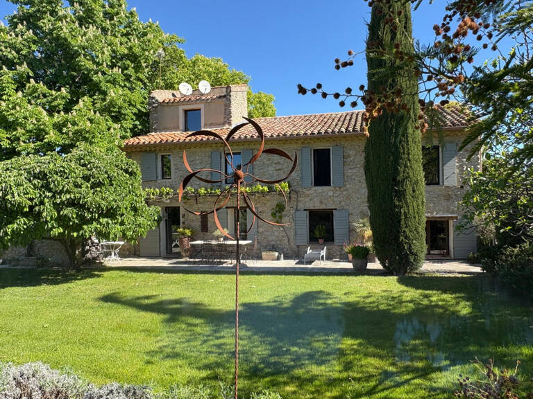 A vendre région Aix-en-Provence Sud Maison véritable mas à vendre à Trets proche Peynier vue Sainte Victoire au calme avec grand terrain — photo 1