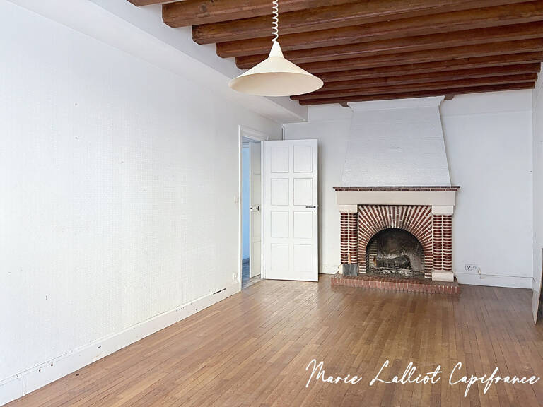 Maison à vendre 9 pièces, Pithiviers Centre, 5 chambres, Petite cour, Logement indépendant — photo 1
