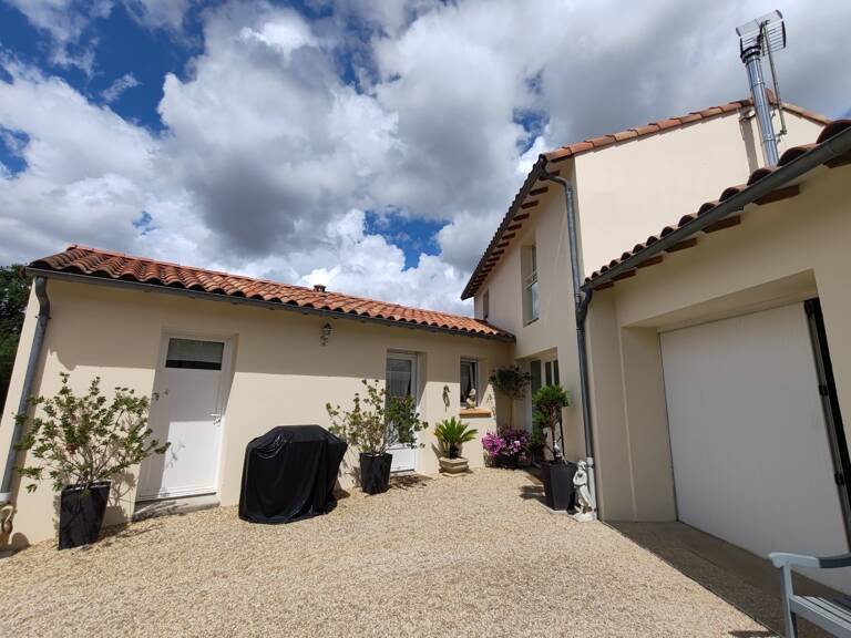 Maison à vendre 4 pièces TREIZE SEPTIERS (85) — photo 1
