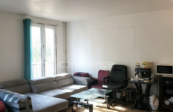 Appartement 6 pièces à BOISSY SAINT LEGER (94) — photo 3