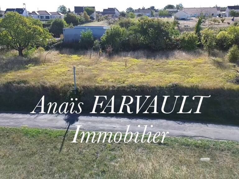 TERRAIN À BÂTIR 950 M² – TARGÉ – LIBRE DE CONSTRUCTEUR – BELLE VUE SUR CHÂTELLERAULT — photo 1