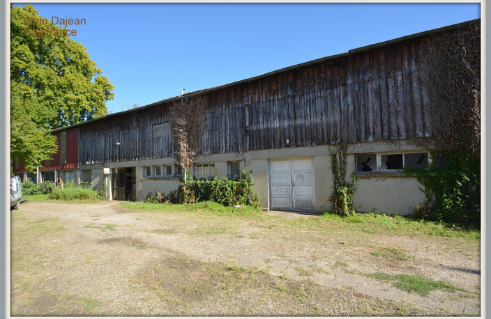 Local Professionnel  à vendre AGEN (47)- Surface au Sol 520 M2 sur 2 niveaux -Terrain 2 194 M2 — photo 3