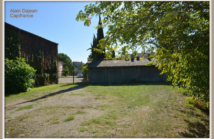 Local Professionnel  à vendre AGEN (47)- Surface au Sol 520 M2 sur 2 niveaux -Terrain 2 194 M2 — photo 4