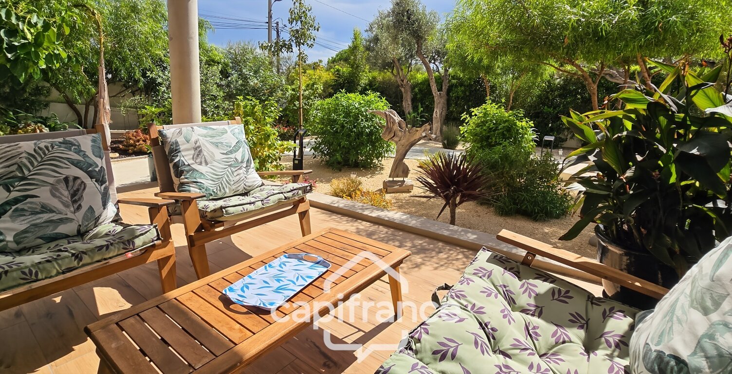 Appartement à vendre 3 pièces Rdc 3 parkings 2 garage BANDOL (83) — photo 1
