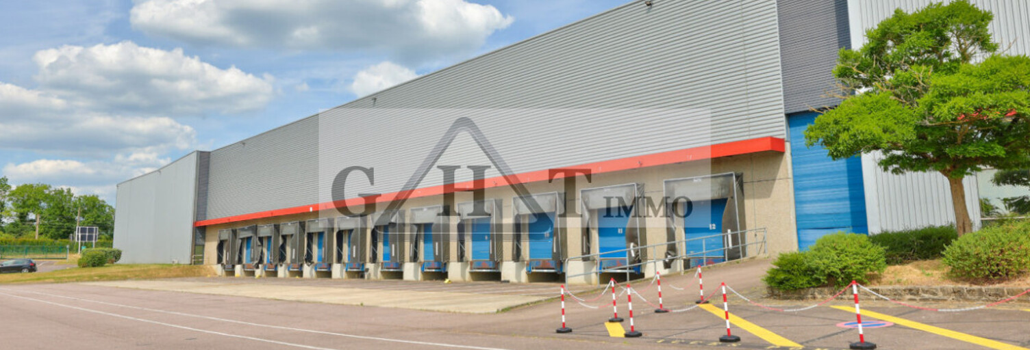 Local industriel  3900 m² à louer à Gargenville (78440)