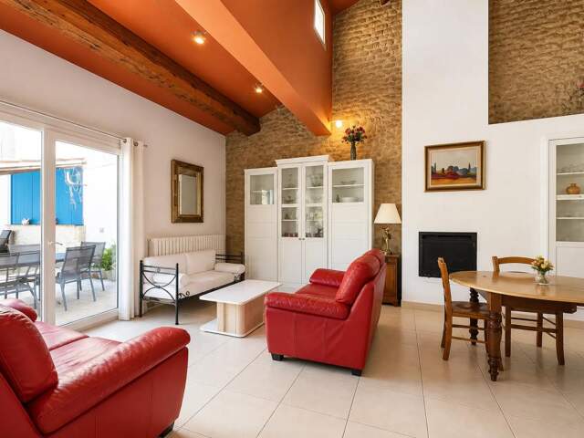FOURAS – Maison familiale 116 m² • Piscine • Jardin 460 m² • Centre-ville à pied — photo du bien