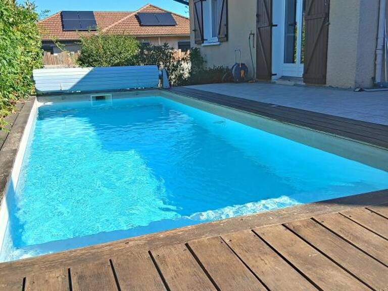 Maison de 4 pièces de 151 m² à Meyzieu — photo 1