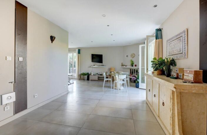 Maison de 4 pièces de 151 m² à Meyzieu — photo 5