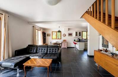 Maison de 5 pièces de 90 m² à Saint-André-le-Gaz — photo du bien