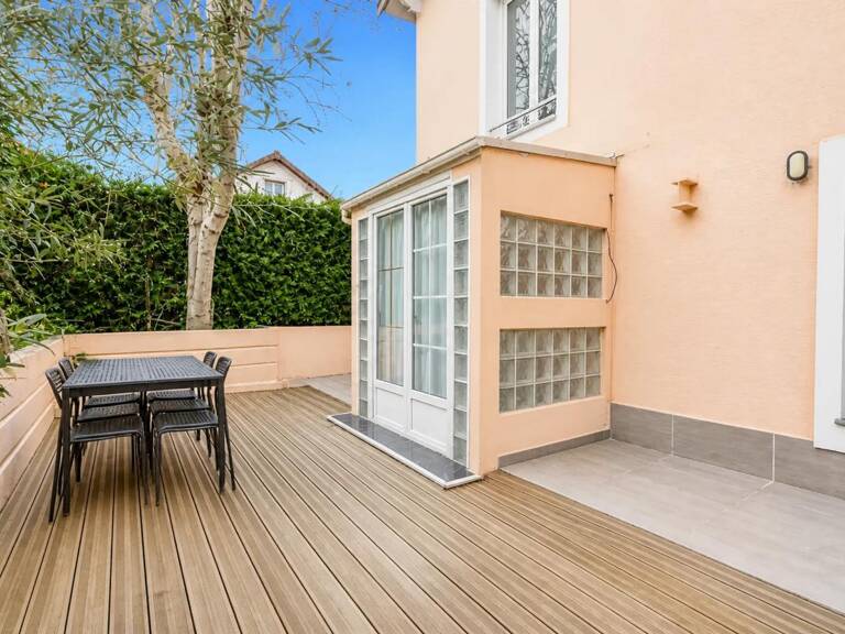 Maison de 4 pièces de 94 m2 en vente à Bondy - Idéal pour les familles — photo 1