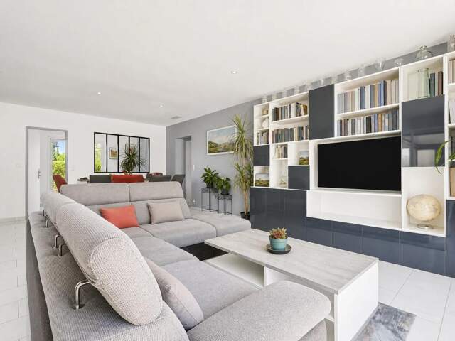 Maison de 5 pièces de 130 m² à L'Isle-sur-la-Sorgue — photo du bien