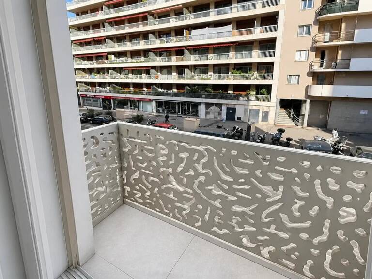 Studio de 1 pièce de 18,65 m² à Marseille — photo 1