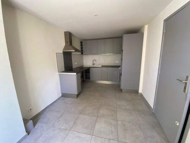OLLIOULES COEUR DE VILLE T3 61M2 — photo du bien