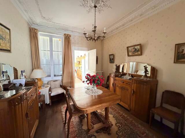Maison À Vendre — photo du bien